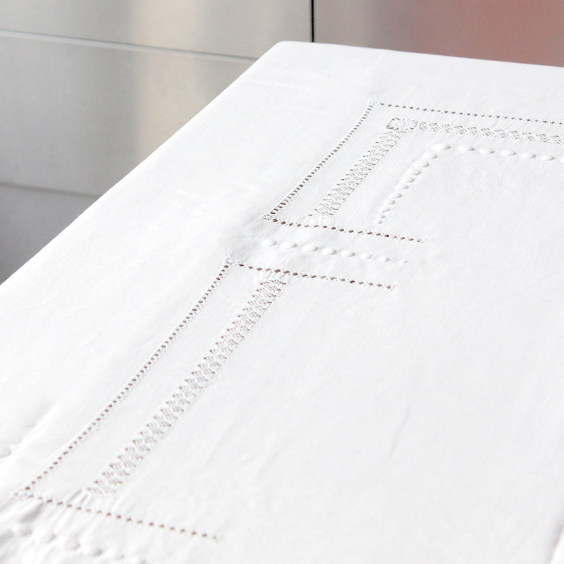 Très grande nappe ancienne