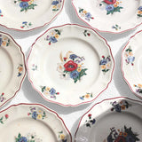 Assiettes plates aux fleurs des bois